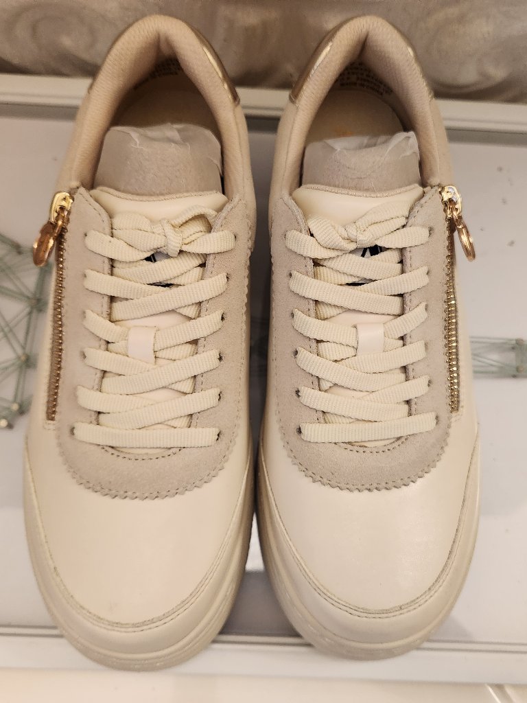 Alegria "Averie" Platform Sneakers. Nib. Size 7.5 — image 7 of 8